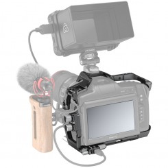 کیج دوربین بلک مجیک پاکت سینما کمرا 6K PRO