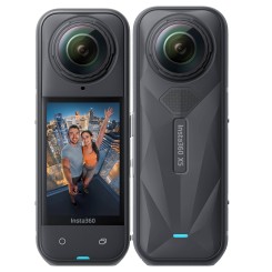 Insta360 X5