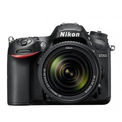 Nikon D7200 kit 18-140