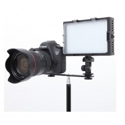 نور ثابت روی دوربین Falcon Eyes DV-216VC